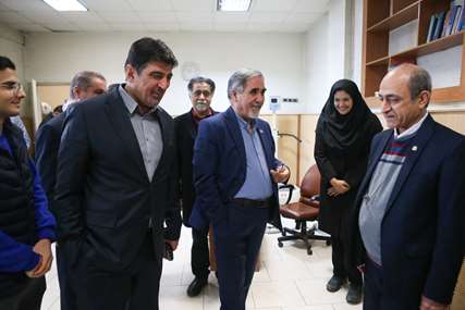 بازدید رییس دانشگاه از دانشکده توانبخشی